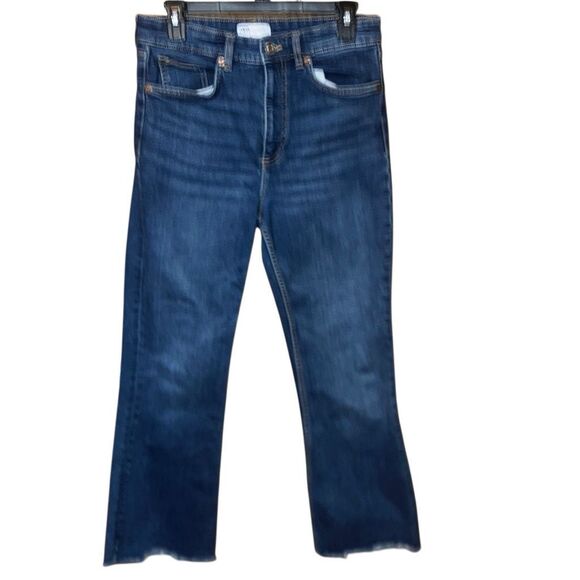 Zara Women’s Black High Rise Non distressed raw hem wide leg jeans size 8 - Picture 1 of 4